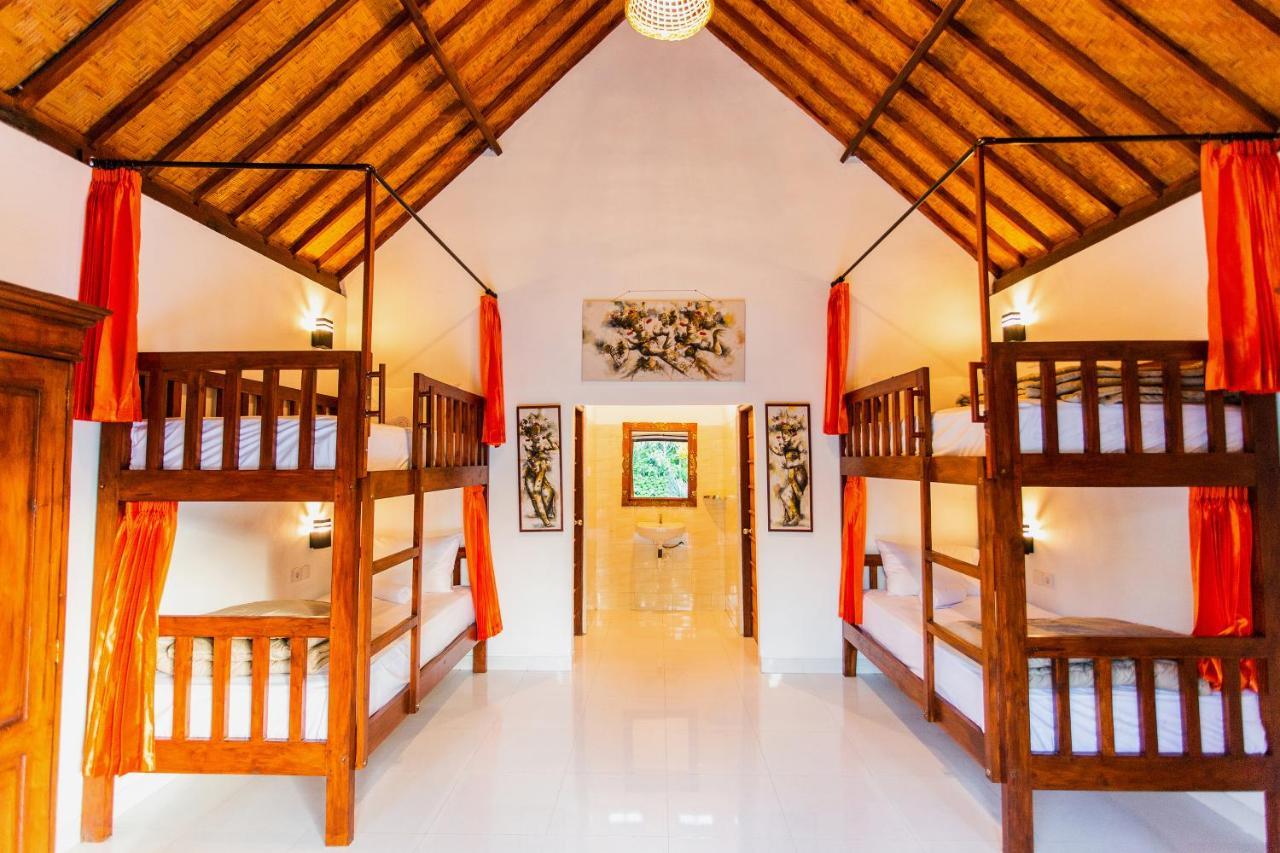 Camar Cottage & Hostel Toyapakeh Ngoại thất bức ảnh