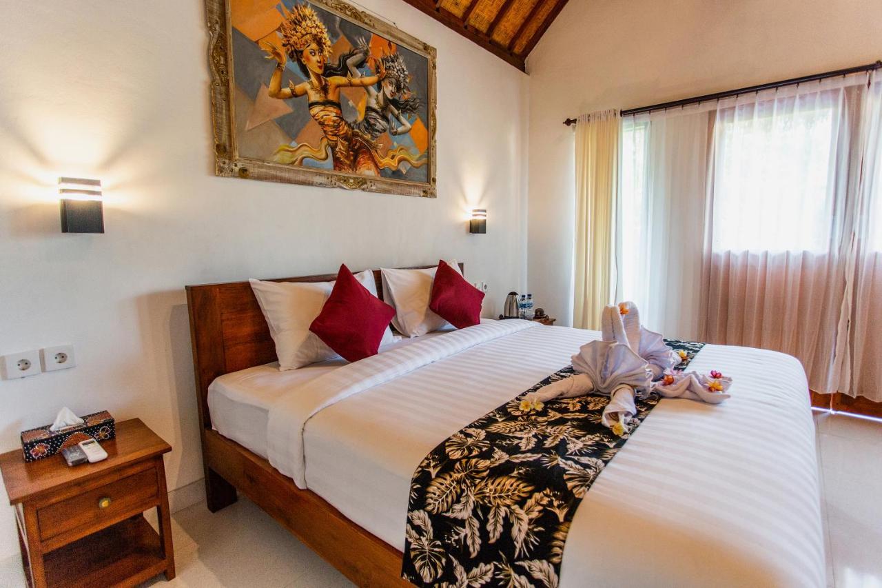 Camar Cottage & Hostel Toyapakeh Ngoại thất bức ảnh